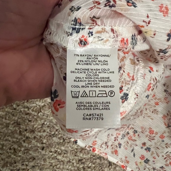 Ann Taylor long sleeve blouse - Picture 2 of 4